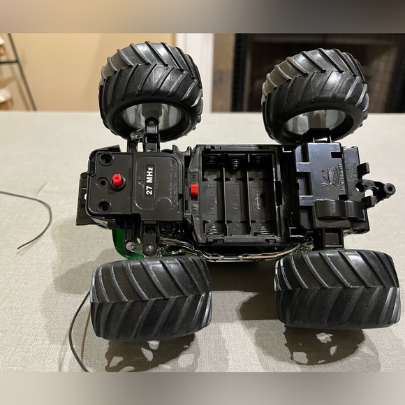 RC Monster Truck Toy (Untested Condition) - Picture 6 of 7
